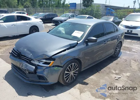 2016 Volkswagen Jetta 1.8T Sport из США, поврежденный, VIN 3VWD17AJ8GM296257